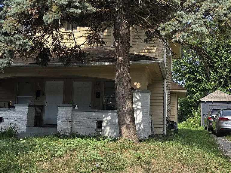 1306 Winfield Ave — Photo 1