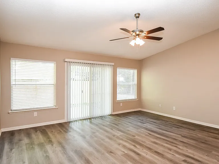1531 Eddings Grove Ln — Photo 3