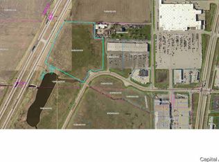 W Ferdon St, Litchfield, IL 62056