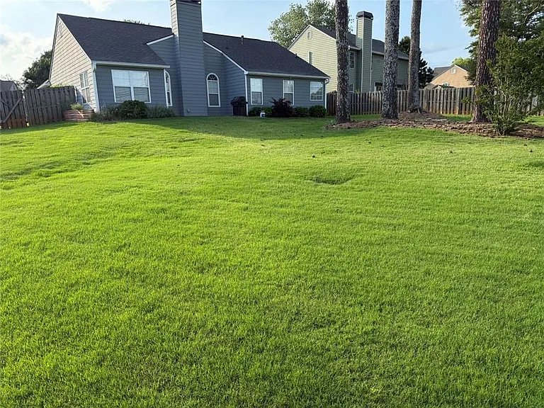 1425 Overland Xing — Photo 30