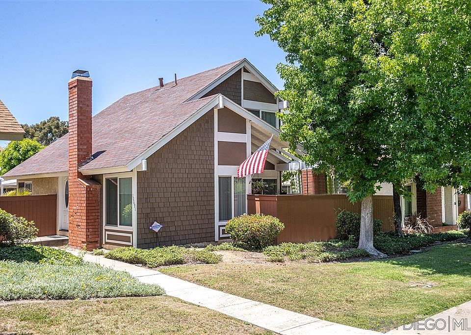 1st image of 10691 Esmeraldas Dr