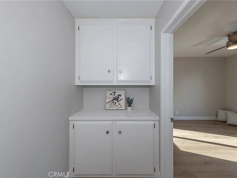 980 S Loyola Dr — Photo 31