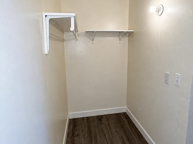 Lb2390 (Rubs) (Imp.) — Photo 11