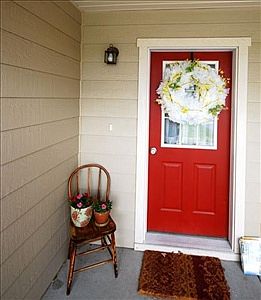 3rd image of 155 E Magnolia Dr