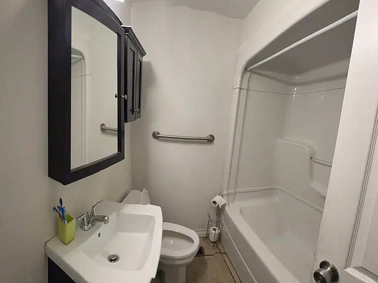 62 Sanders Blvd — Photo 13