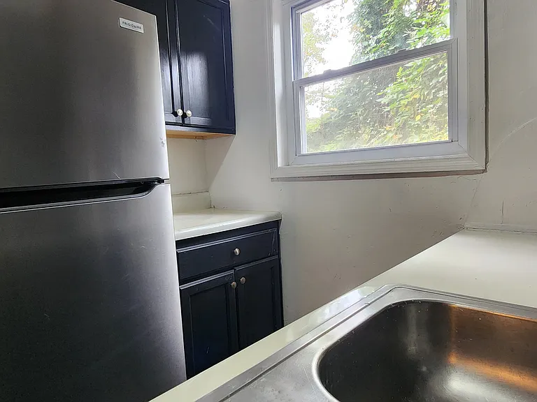 2943 Sylvan Rd #1 — Photo 14