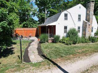 843 Mooresfield Rd, South Kingstown, RI 02879