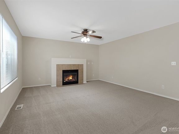 4th image of 19010 18th Avenue Ct E