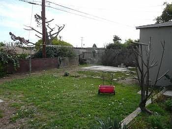 5th image of 7874 Vicksburg Ave
