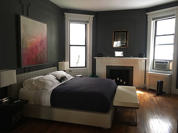 3rd image of 4 E 78th St APT 4