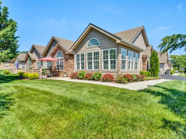 5412 Orchard Villas Cir, Roanoke, VA 24019