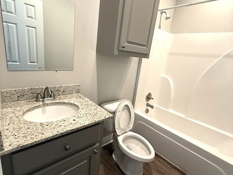 2808 Miller Ave #2 — Photo 13