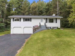 N3579 Dawn Dr, New London, WI 54961
