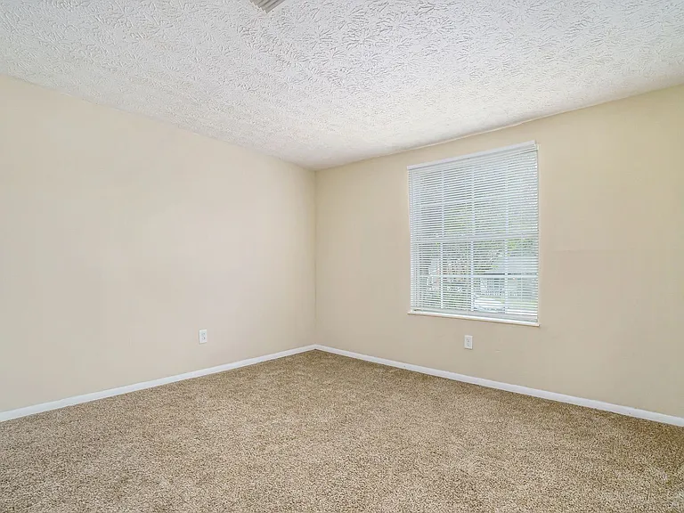 1263 Muirforest Ln — Photo 12
