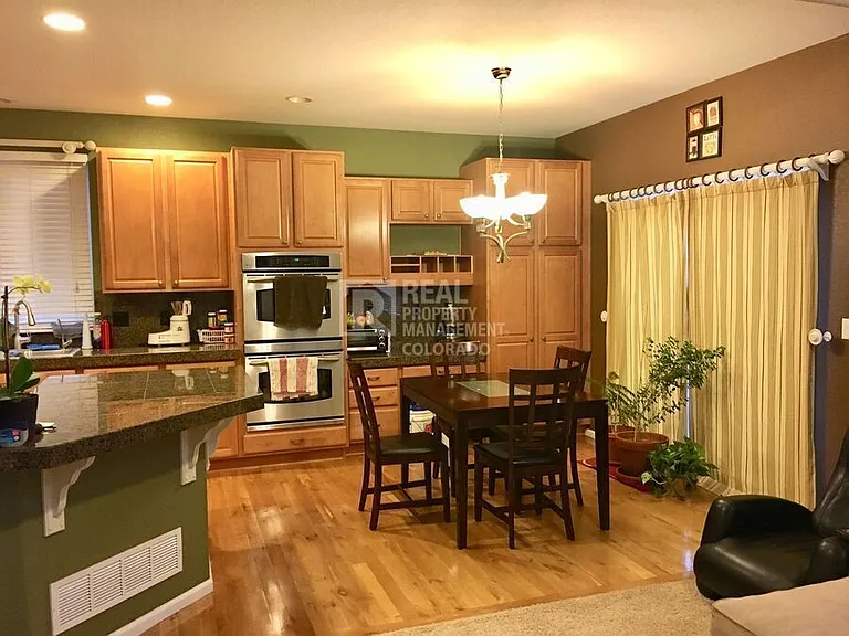 10799 Hickory Ridge Ln — Photo 8