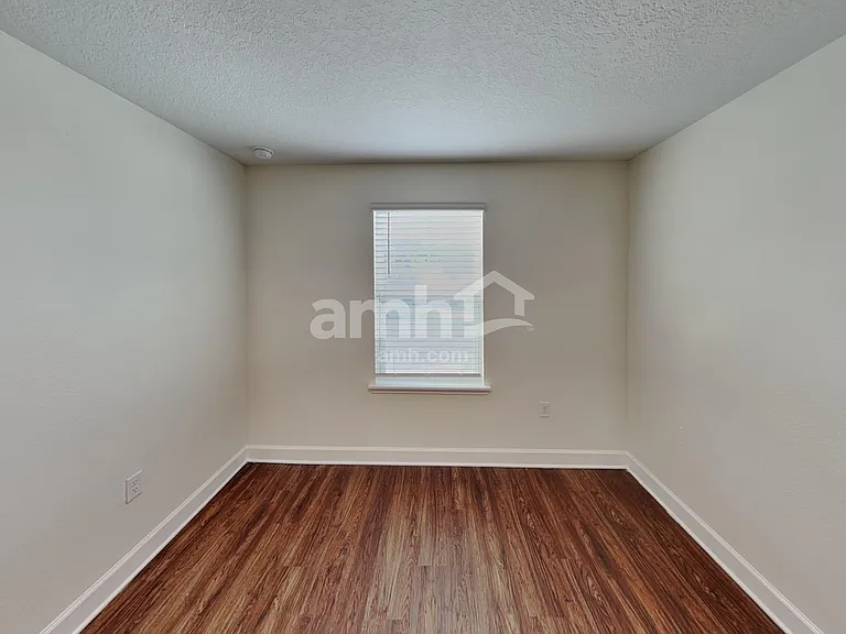 11528 World Woods Ct — Photo 24