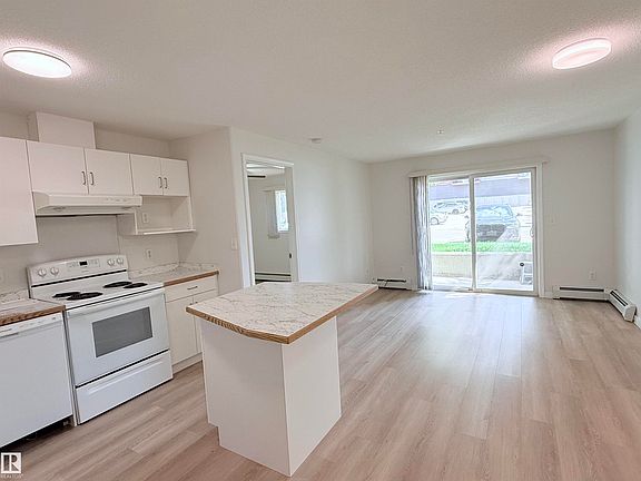5th image of 10535 122nd St NW #102