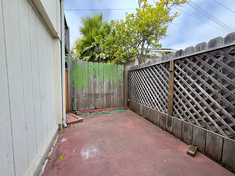 1342 Hearst Ave #B — Photo 21