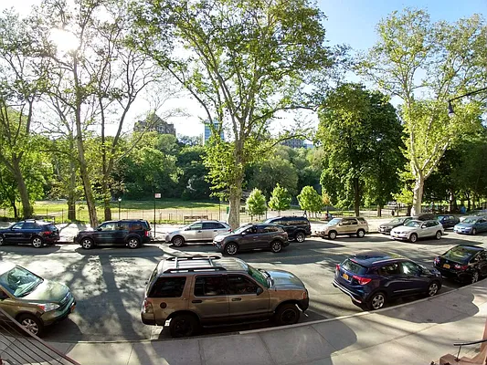 Rented by Piere Michel | media 6