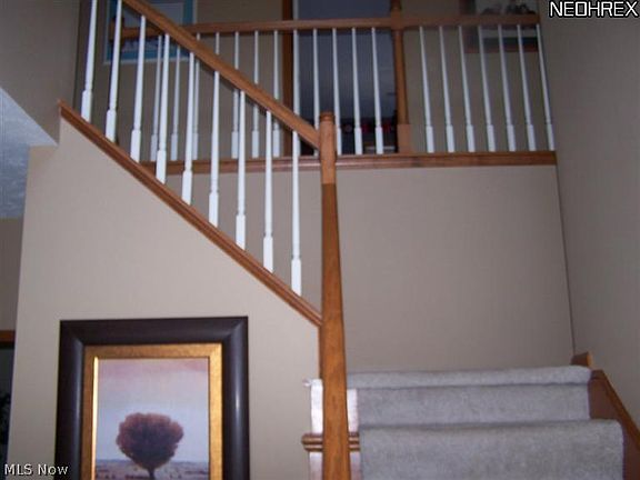 5th image of 308 Kendal Ct E