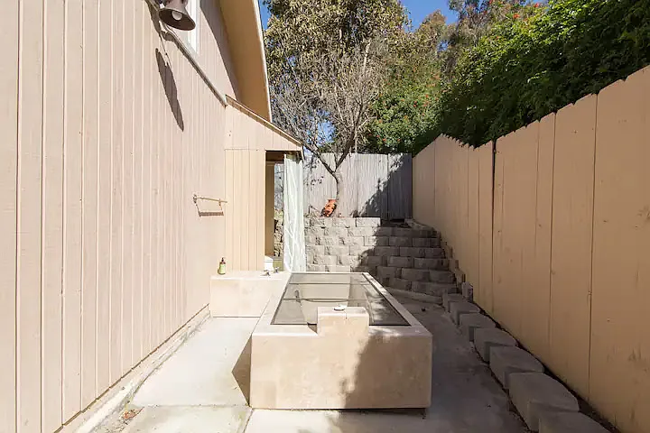 3909 Arroyo Sorrento Rd — Photo 12