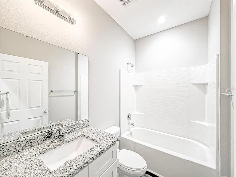 3430 Cup Dr — Photo 15