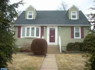 222 Elmore Ave, Hamilton, NJ 08619