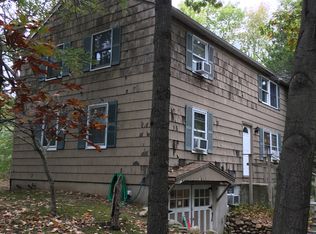 64 Ridgeway Ave, Setauket, NY 11733