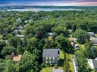 37 Grafton St, Portland, ME 04103