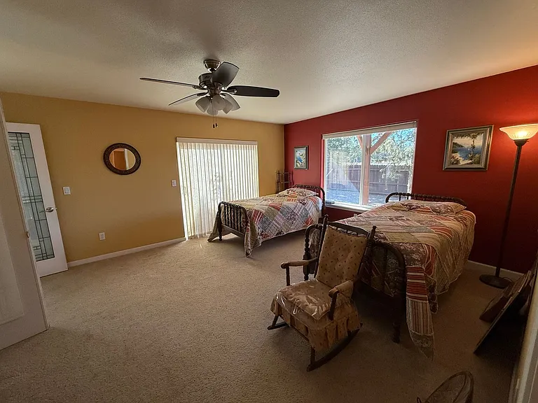 20997 Spinnaker St — Photo 11