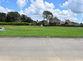 303 Hewitt Way, Broussard, LA 70518