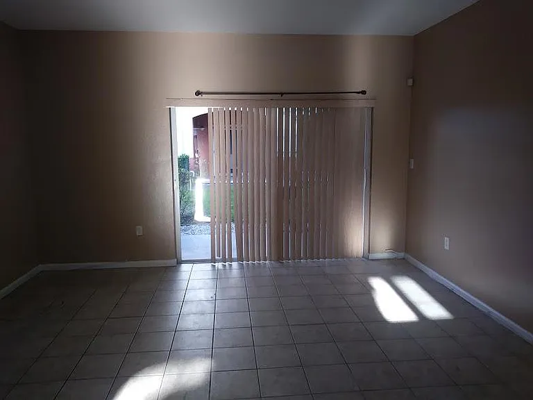 17383 NW 7th Ave #103 — Photo 14