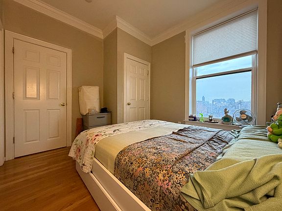 4th image of 483 Beacon St APT 74