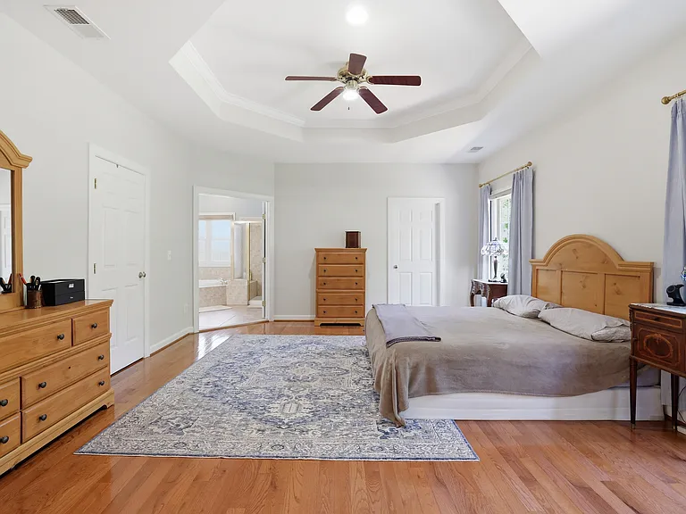 5767 Bush Hill Dr — Photo 40