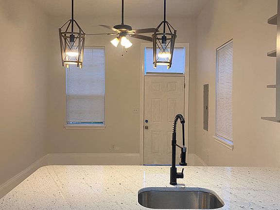 2nd image of 2123 Foucher St #2123
