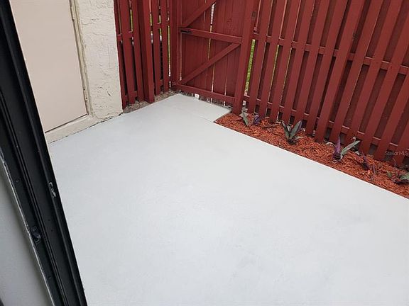 3rd image of 1606 Little Falls Cir #77