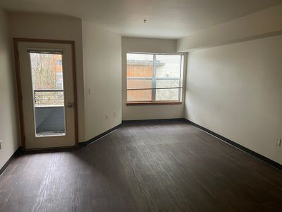 941NWNaitoPkwy,Portland,OR97209