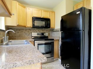12037 Des Moines Memorial Dr S APT 2, Burien, WA 98168