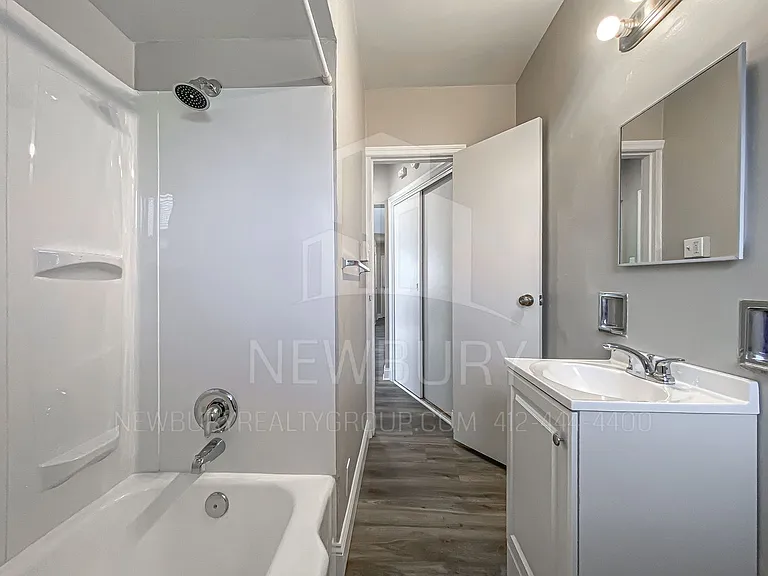 WestWood Apartments — Photo 42