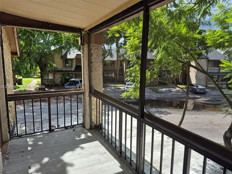 214 Wimbledon Lake Dr #57 — Photo 18