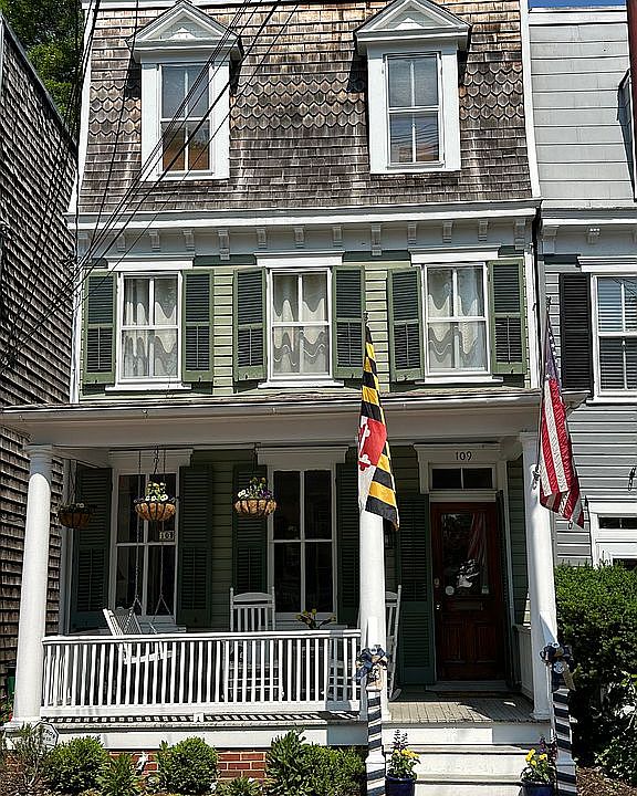 2nd image of 109 Conduit St