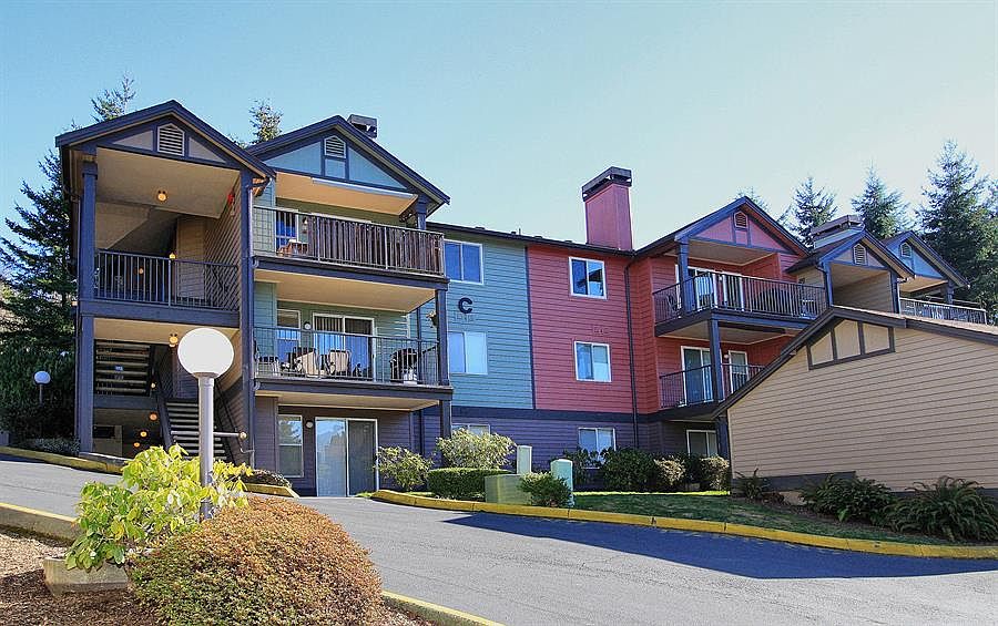 1st image of 13209 SE 72nd Pl APT C103