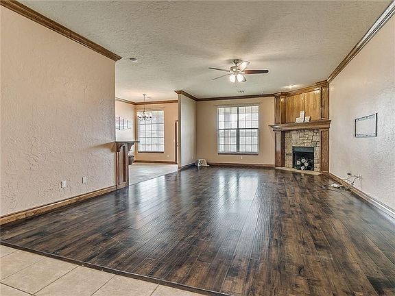 4th image of 12412 S Jasper Ave