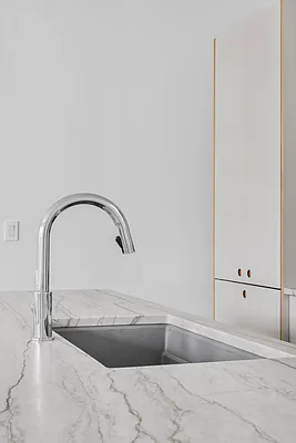 Rented by The Roebling Group | media 22