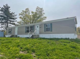 19 Waterview Rd UNIT 5, Oswego, NY 13126