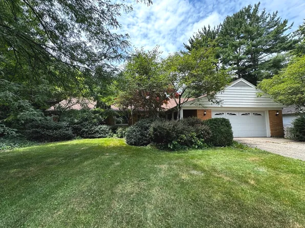 1709 S Vine St, Urbana, IL 61801