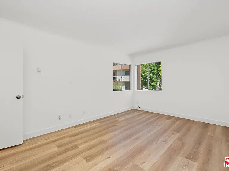 16169 W Sunset Blvd #203 — Photo 15