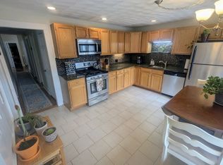 25 Tewksbury St #1, Winthrop, MA 02152