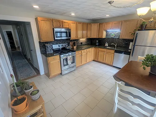25 Tewksbury St #1 Photo 1