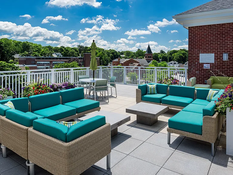 Landing 53 — Photo 5